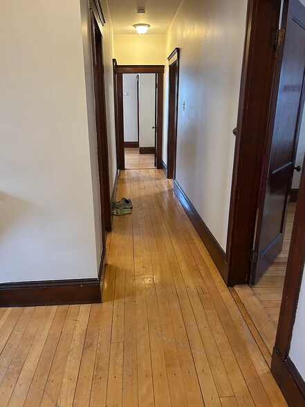 Building Photo - 61 Frederick Ave