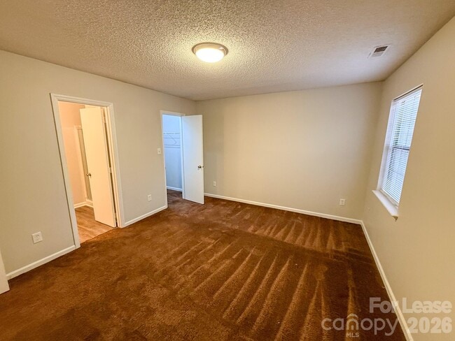 Building Photo - 3006 Overlook Trail