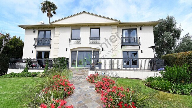Building Photo - Point Loma |Endless Panoramic View of the Bay| Cul-de-sac