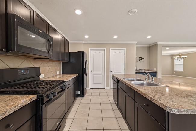 Building Photo - 18814 Bailey Oaks Ln