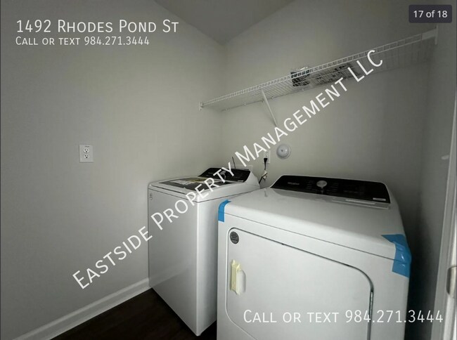 Building Photo - 1492 Rhodes Pond St