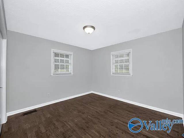Building Photo - 16021 Oneal Rd