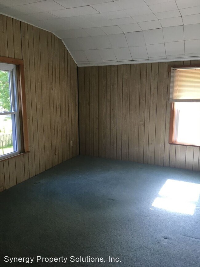 Building Photo - 4 br, 1.5 bath House - N. Union St. 265 Cr...