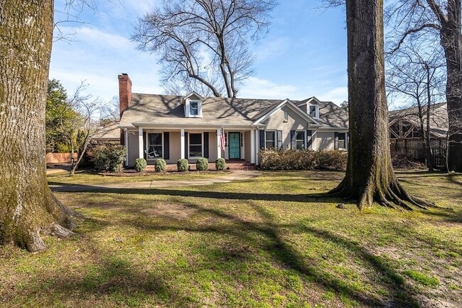 Building Photo - 500 Colonial Rd