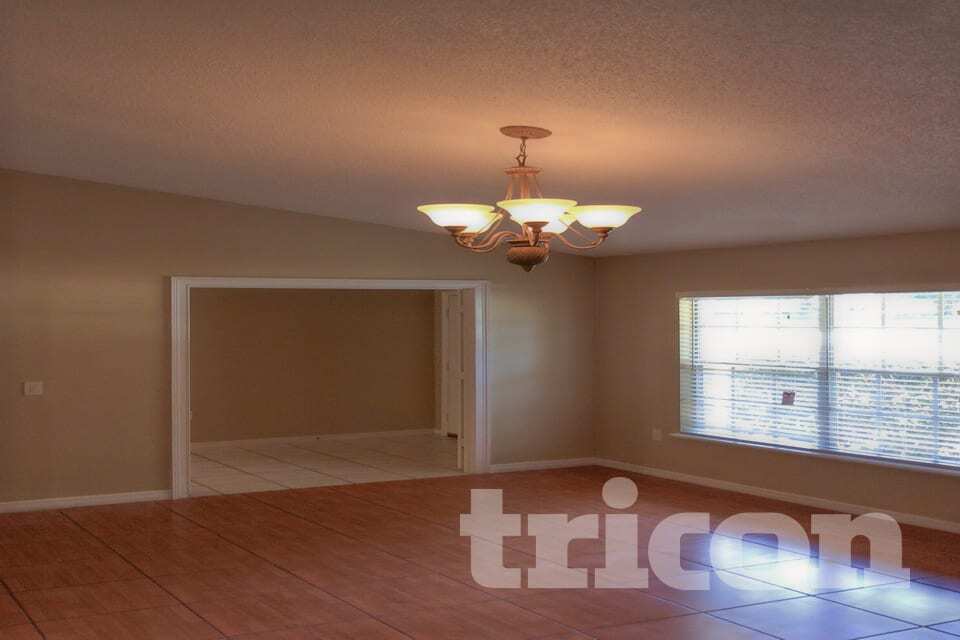 Building Photo - 2884 Forest Edge Dr