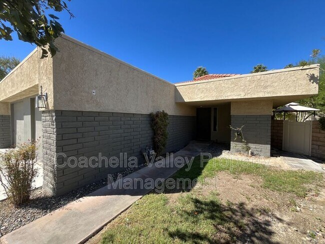 Building Photo - 2961 Sunflower Cir W