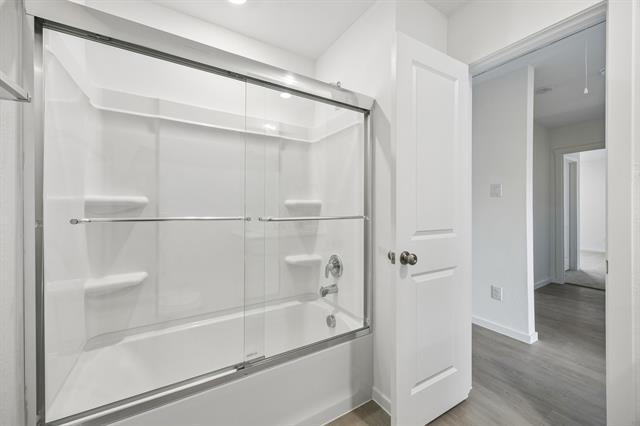 Building Photo - 3012 Tooley Dr