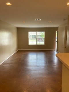 Building Photo - 35 E Lincoln Ave