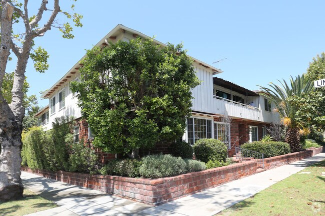 Primary Photo - 9725-9727 W Olympic Blvd