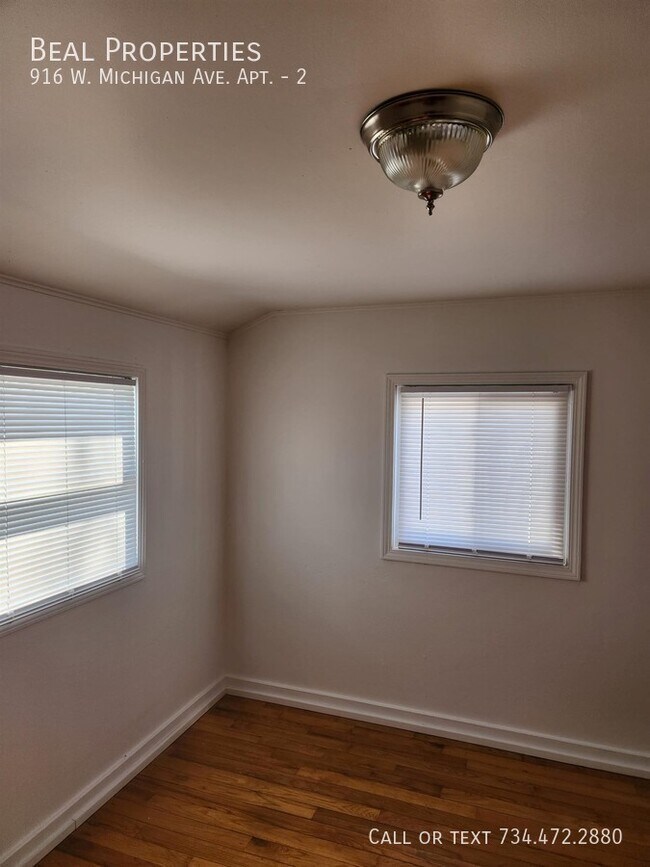 Building Photo - 916 W Michigan Ave