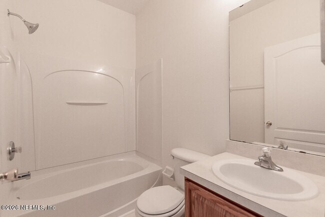 Building Photo - 3246 Millpond Ct