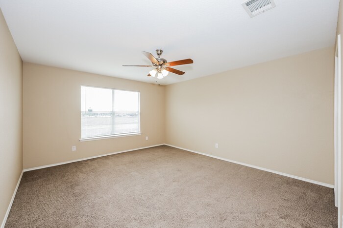 Building Photo - 200 Cheyenne Dr