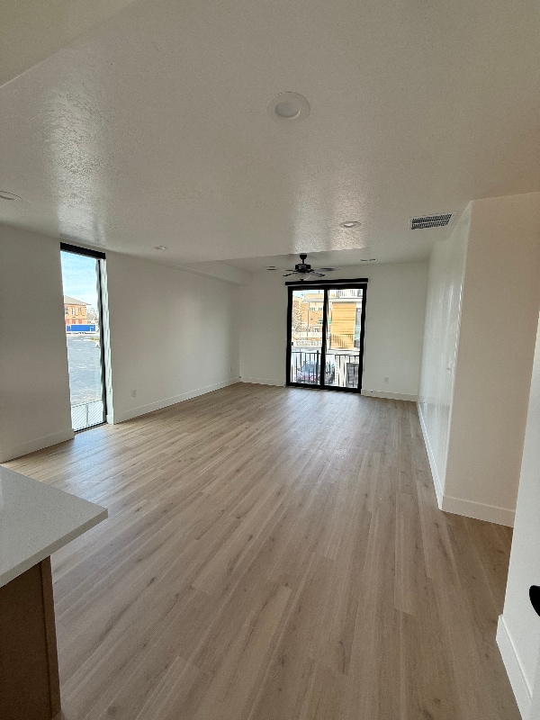 Building Photo - 43 N 100 E