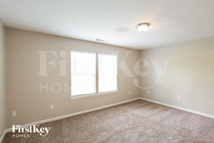 Building Photo - 12145 Bearsdale Dr