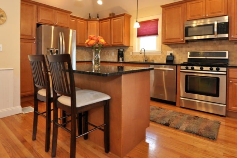 Kitchen - 27 Central St