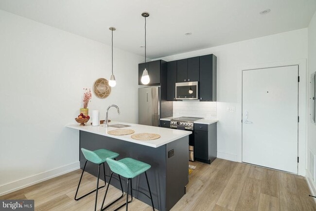 Building Photo - 5013 Springfield Ave