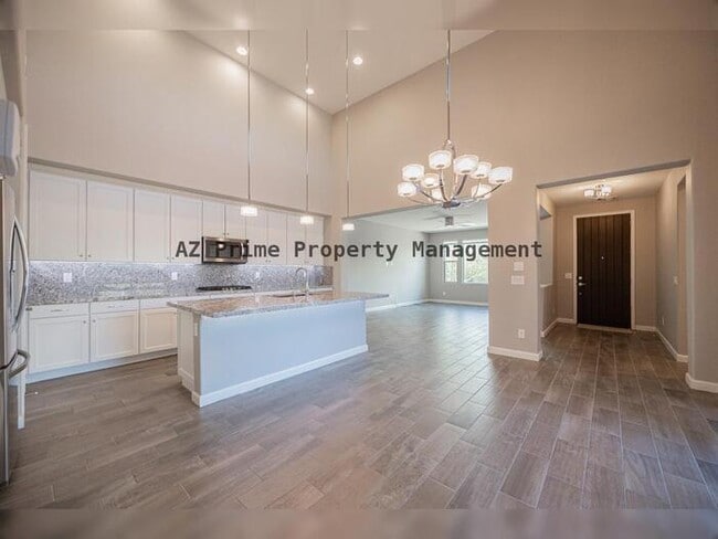 Building Photo - 10046 E Bell Rd