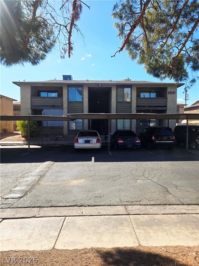 Building Photo - 2841 Wheelwright Dr