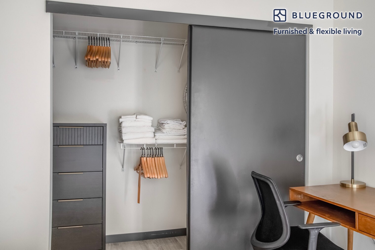 Building Photo - 15566 Northeast 22nd Place-SI FL8-ID617