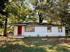 Building Photo - 117 Meadow Dr
