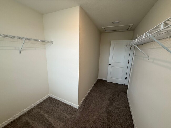 Building Photo - Newly built 3 bedroom home in a quiet Cul-de-sac