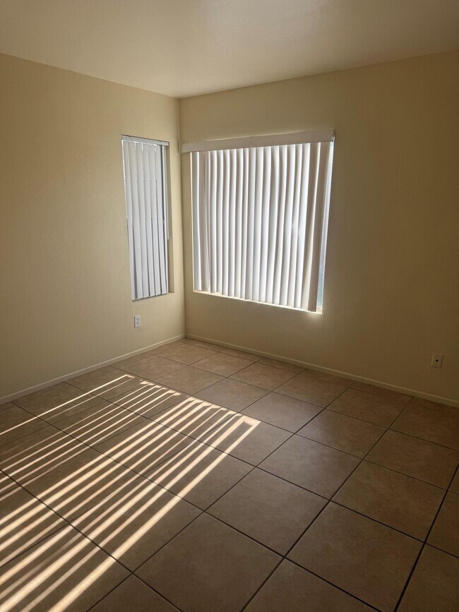 Building Photo - 44313 Larrea St