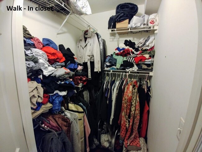 Building Photo - 20 2nd St