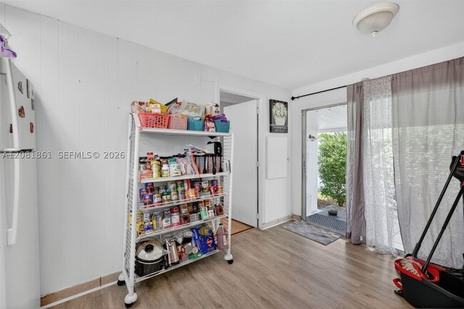 Building Photo - 2430 SW 53rd St