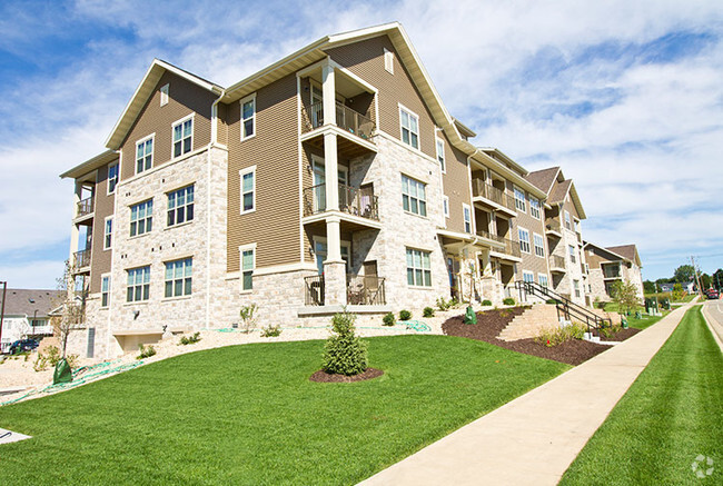 Building Photo - Stone Creek Gardens