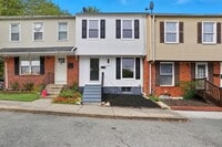 Building Photo - Recently Updated 3 Bedroom 1 Bath in Newar...