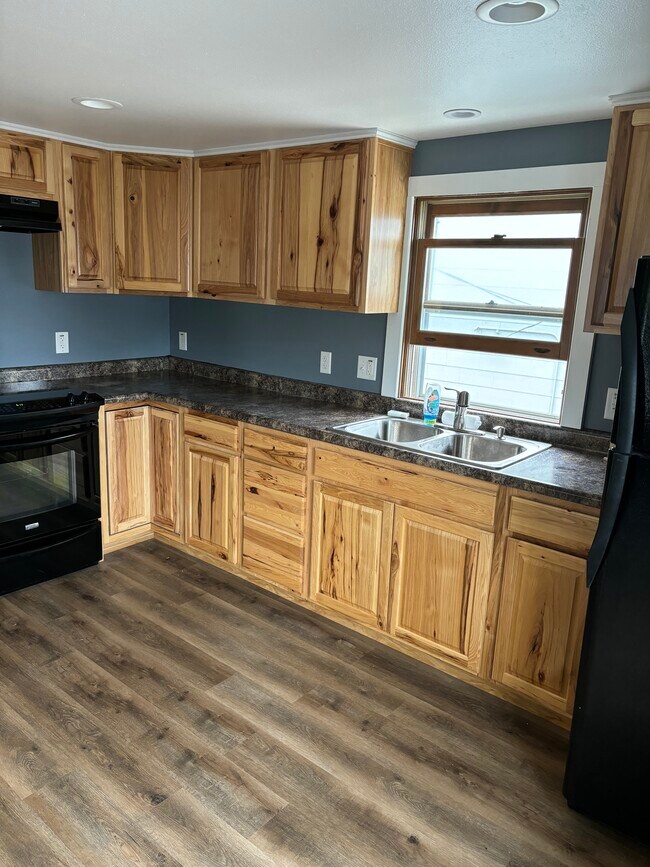 Kitchen - 1711 N 19th St