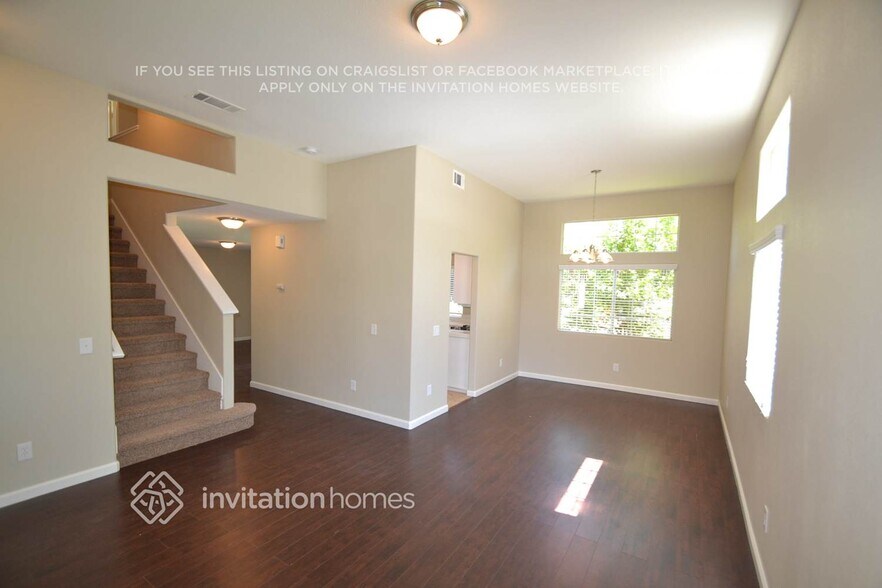 Building Photo - 30468 Blume Cir