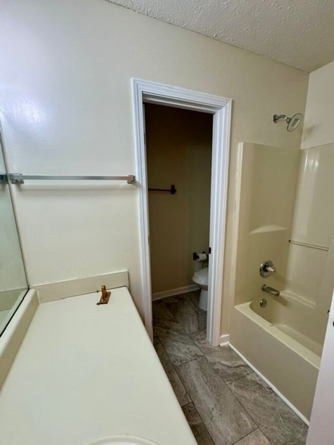 Building Photo - Harmon Estates Available Now!