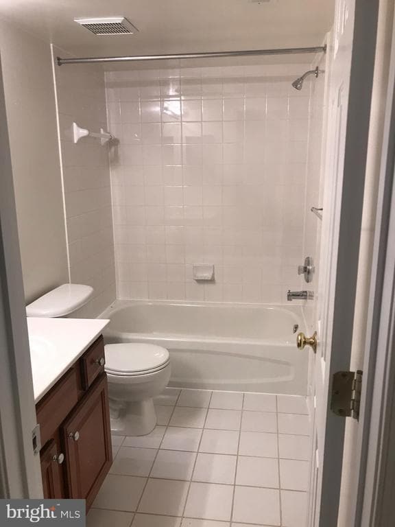 Building Photo - 5654 8th Rd N