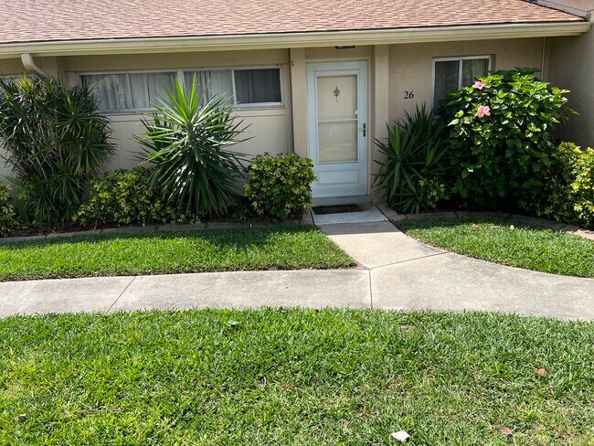 Building Photo - 2772 Woodgate Ln