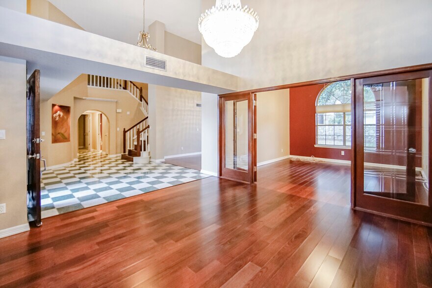 Building Photo - 1109 Noble Ridge Way