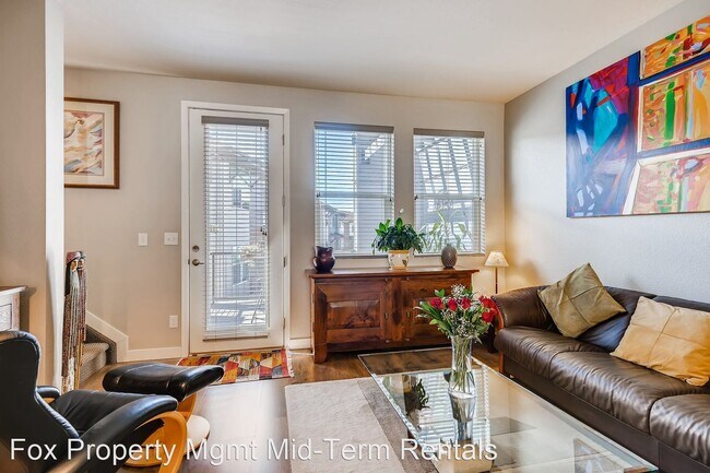 Building Photo - 2 br, 3 bath House - 11243 Colony Cir