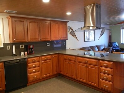 Kitchen - 3344 Sandy Way