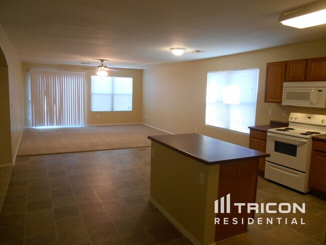 Building Photo - 106 S Valle Verde
