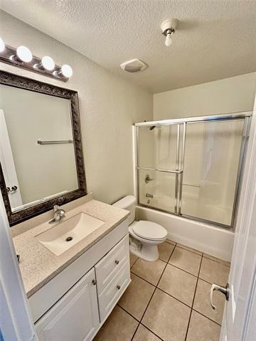 Building Photo - 3820 Wheeling Dr