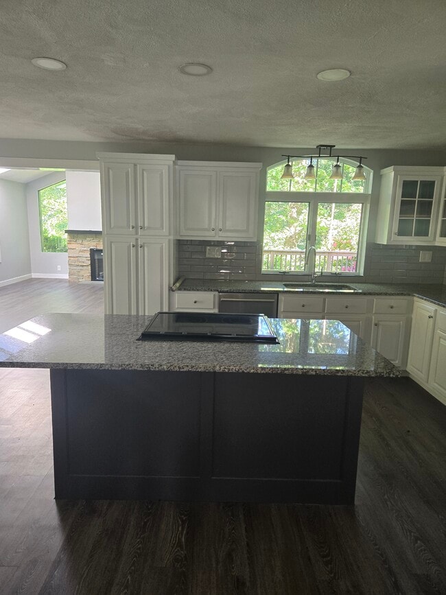 Building Photo - 50 Bare Hill Rd