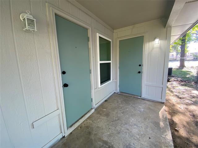 Building Photo - 117 E Sanford St