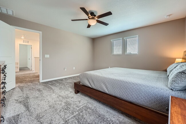 Building Photo - 42830 Ivydale St