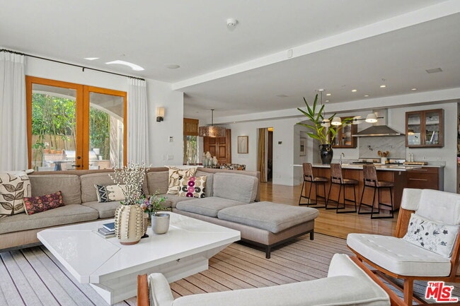 Building Photo - 420 Alta Ave