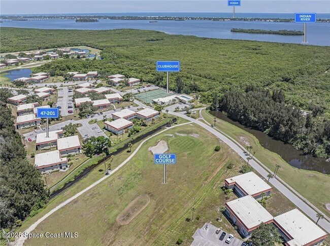 Building Photo - 47 Woodland Dr