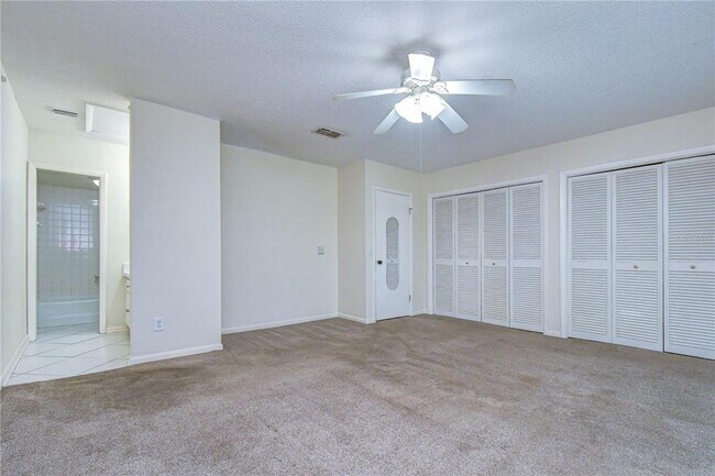 Building Photo - 230 Cypress Pl