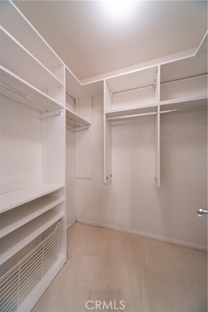 Building Photo - 41 Courant
