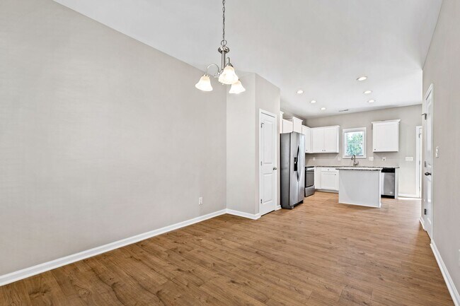Building Photo - Modern 3BR/2.5BA Home with Open Layout – W...