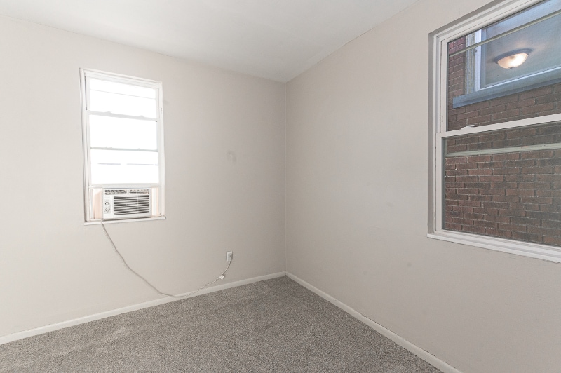 Building Photo - 1600 Rutherford Ave