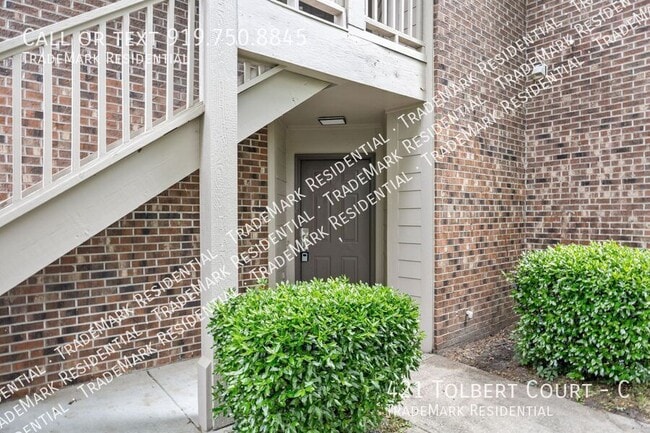 Building Photo - 421 Tolbert Ct